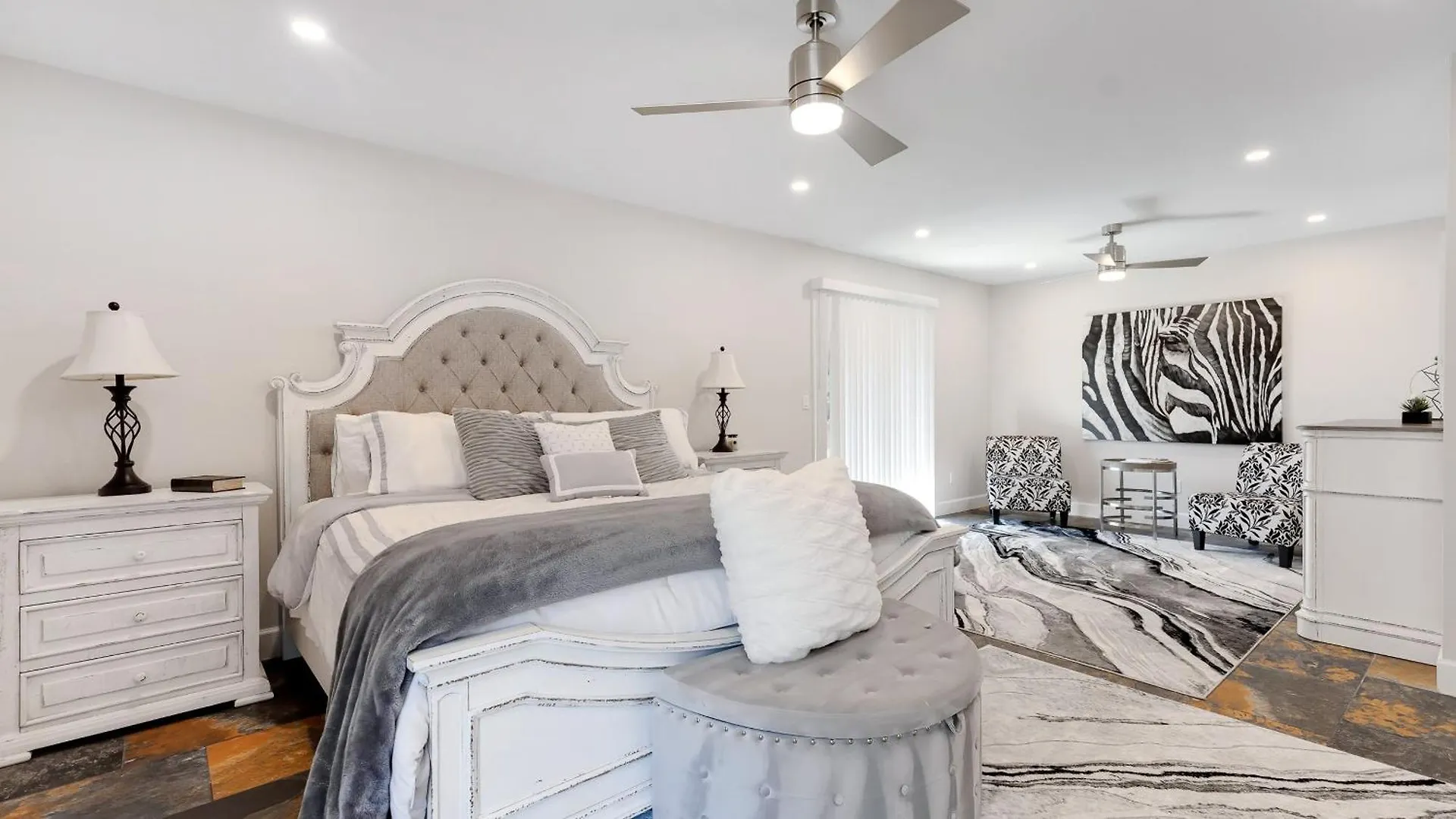 Luxe Central Scottsdale 4 Bdrm W Backyard Oasis 0*,  Verenigde Staten
